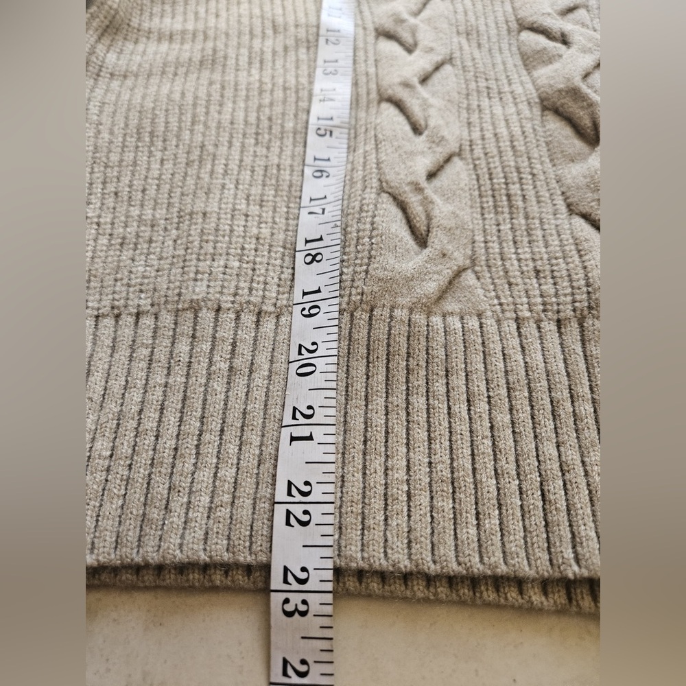 Commense Panel Ribbed Lapel Sweater - Picture 7 of 7